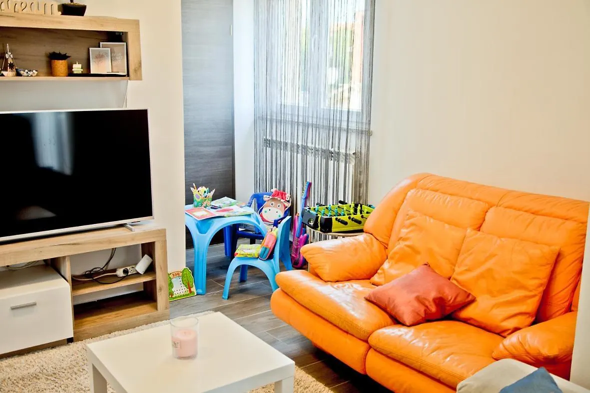 Apartment Kris Pula
